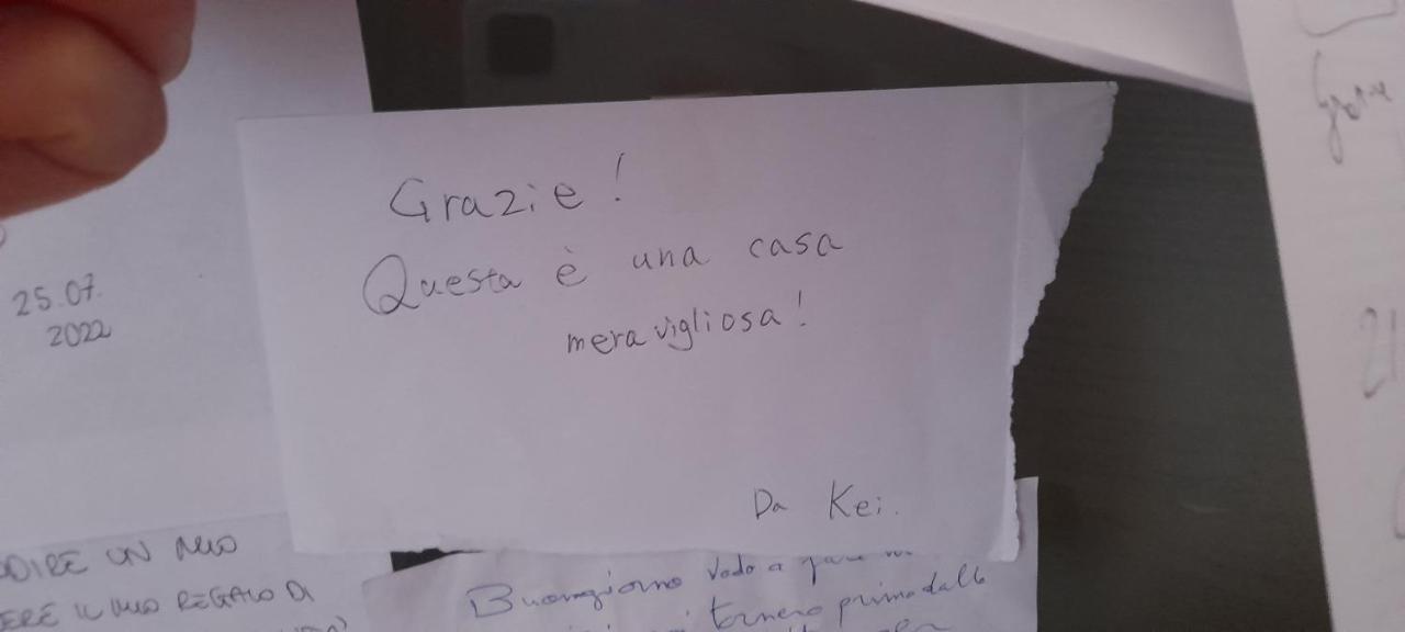 بيرودجا Vicino Di Centro E Universita Stanza Con Balcone المظهر الخارجي الصورة